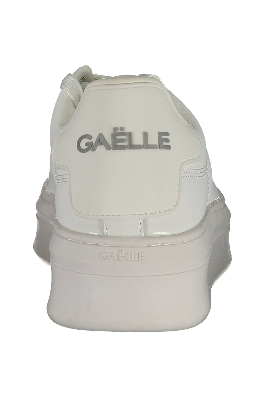 Gaëlle Paris White Women's Sports Shoes